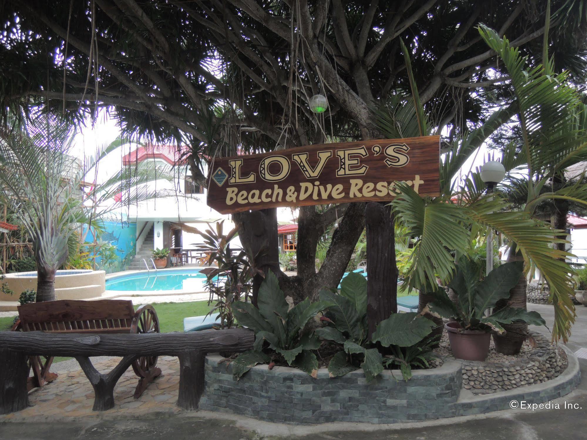 Love'S Beach & Dive Resort 莫阿尔博阿 外观 照片