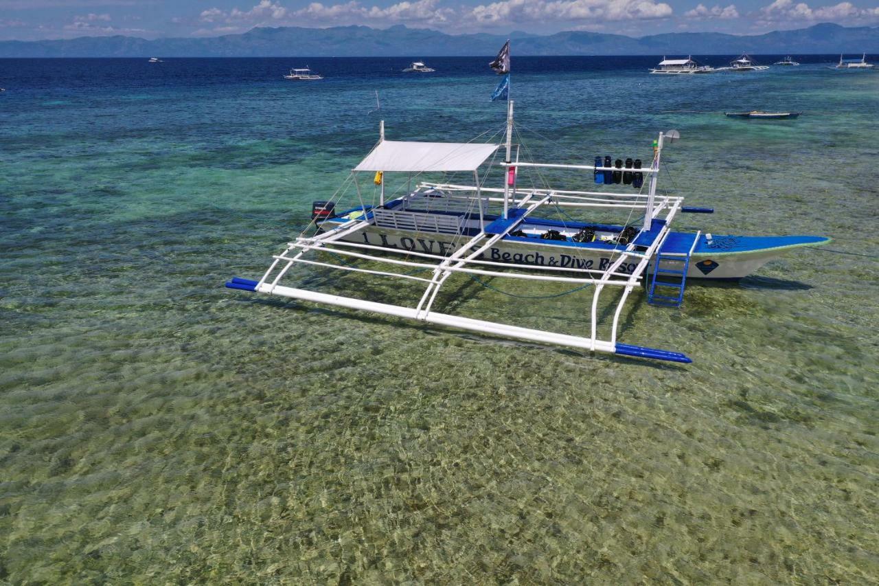 Love'S Beach & Dive Resort 莫阿尔博阿 外观 照片