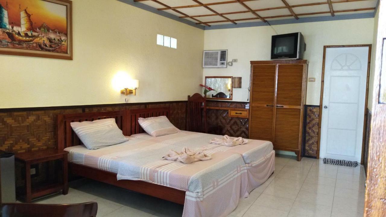 Love'S Beach & Dive Resort 莫阿尔博阿 外观 照片